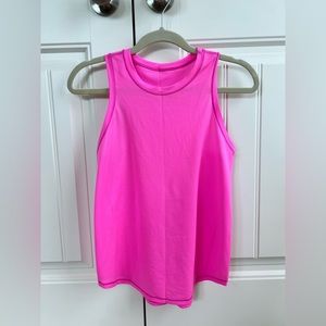 Pink Run tank